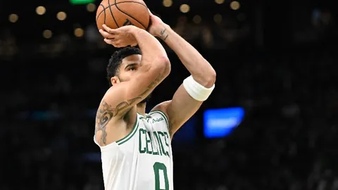 阿诺德全力奉献于利物浦，若离队应得敬意与认可