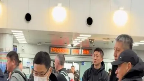 激情对决！塞维利亚迎战赫罗纳，阿斯皮利奎塔领航，古德利坐镇，勒马尔与布林德强势登场！